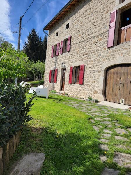 Se Reconnecter A La Nature Au Gite 3 Etoiles De Montager A Saint Andre De Chalencon Εξωτερικό φωτογραφία